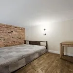 Center Loft2 *